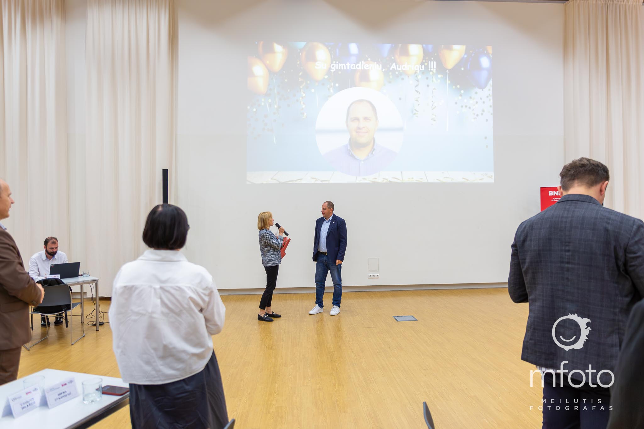 20250917_0008_WEB_BNI_Mfoto-lt.jpg